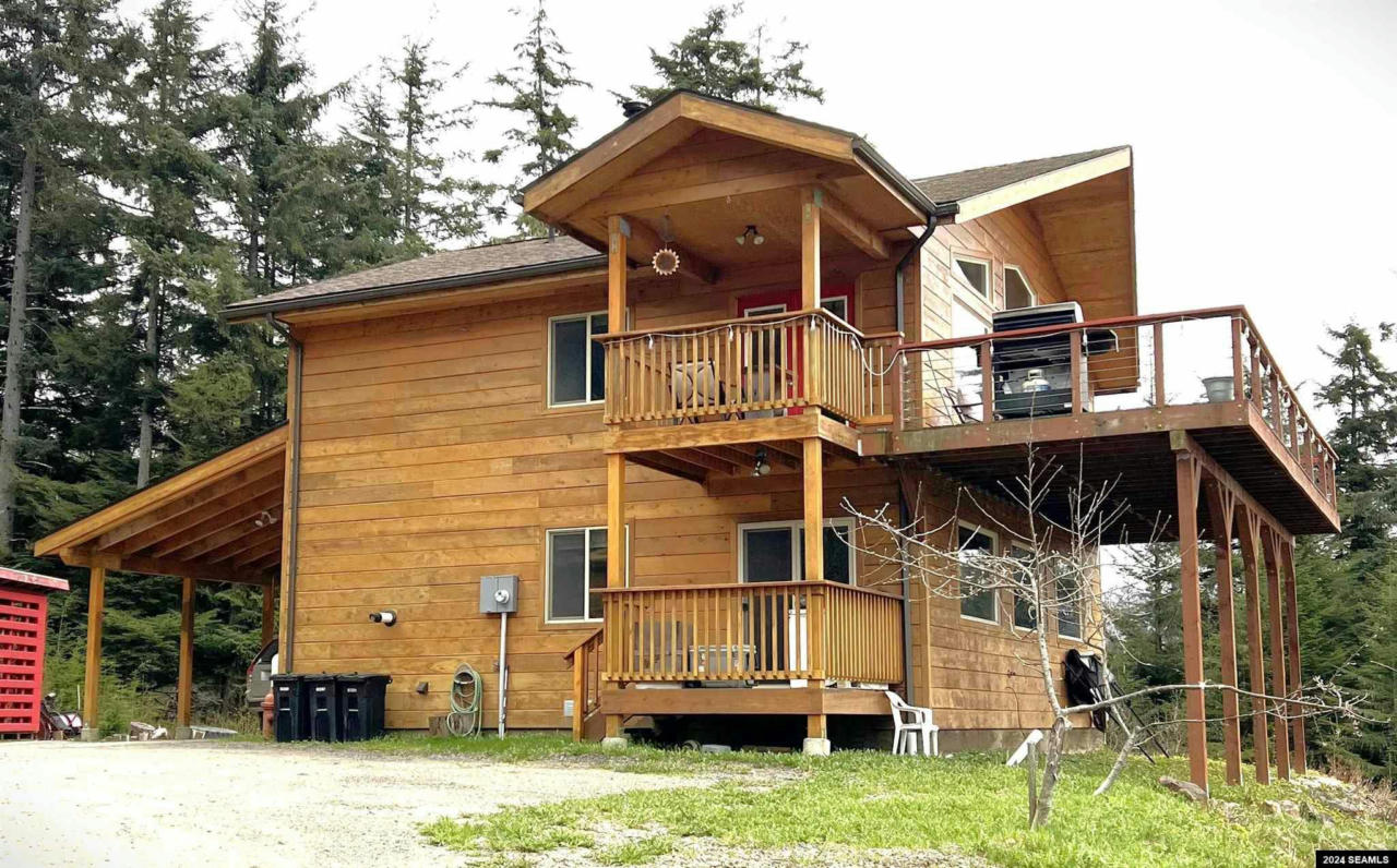 230 HEMLOCK ST, HOONAH, AK 99829, photo 1 of 31